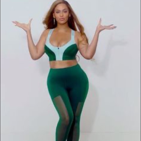 Ivy park x adidas zip bra - Picture 3 of 3